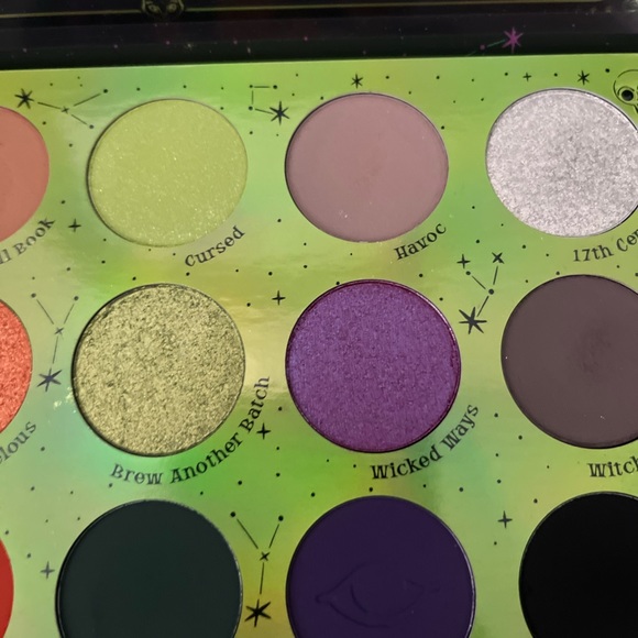 Colourpop Hocus Pocus 2 palette in box - Picture 2 of 3